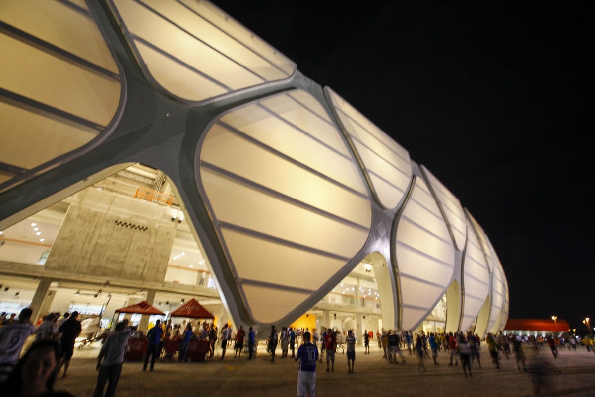 Beengedtek 20 ezer szurkólót az új brazil stadionba