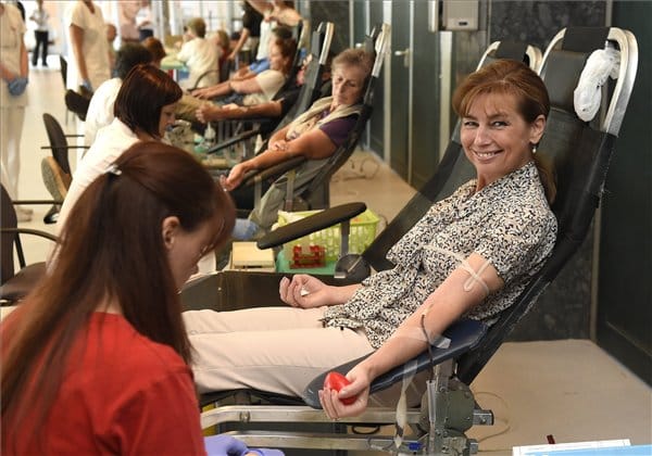 Sok vért gyűjtött a Magyar Vöröskereszt
