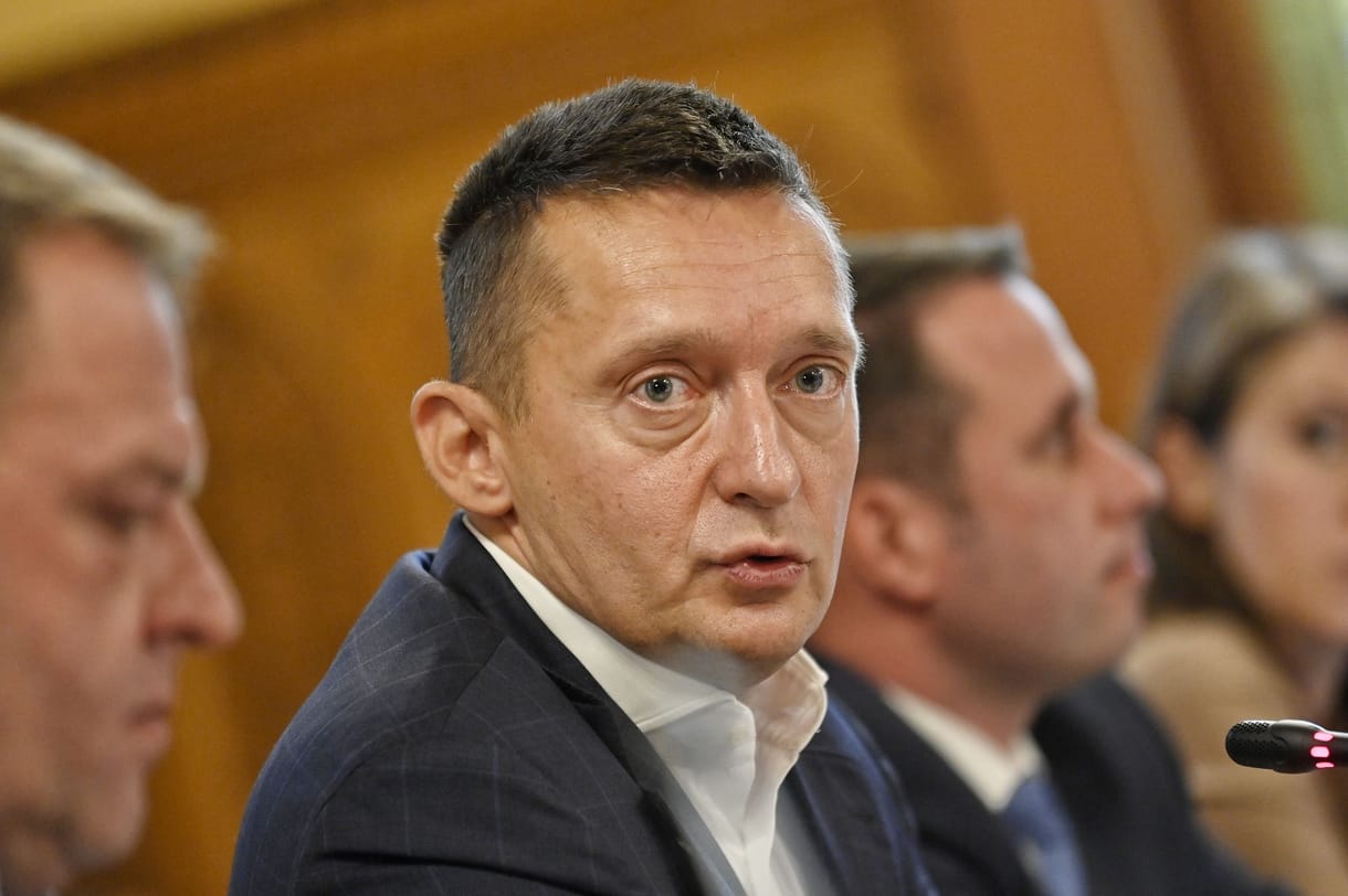 Kedvezményes adórendszert dolgoztak ki Rogánék azon digitális cégeknek, ahol több vendégmunkás dolgozik, mint magyar