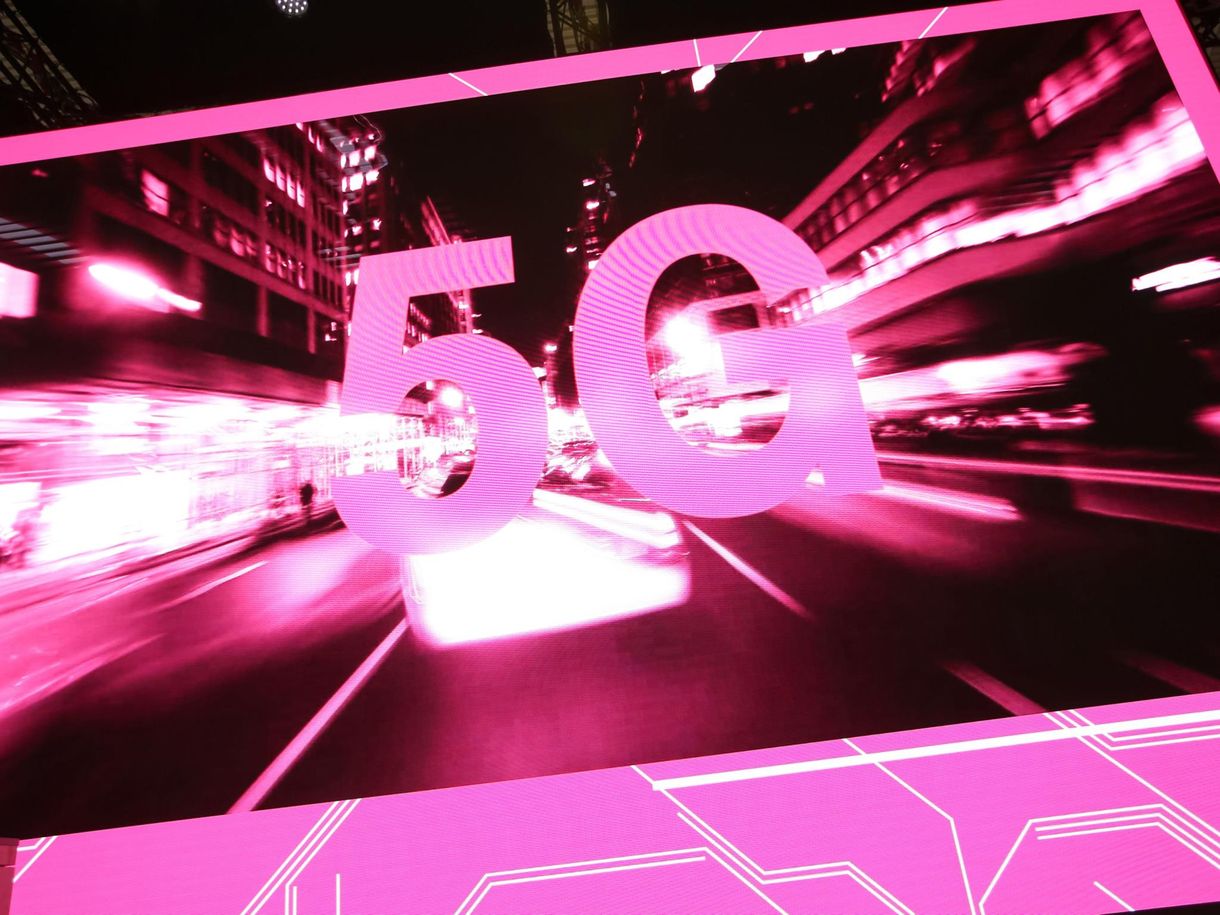 Új tornyokat kapcsolt be a Telekom, már 23 településen szórja az 5G-t