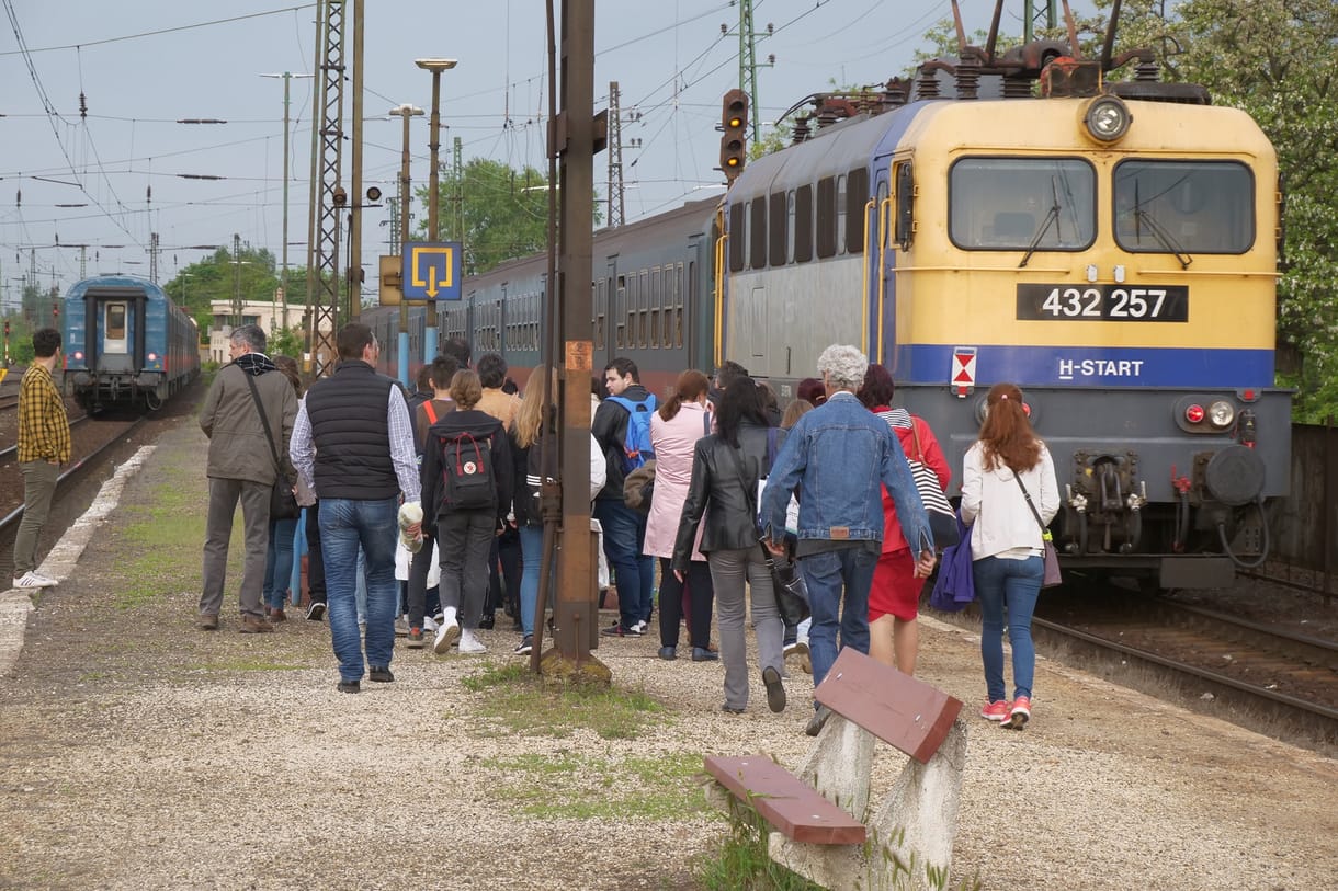 Mészáros Lőrincék 9,4 milliárd forintból dolgozhatnak 5 kilométer vasúti szakasznál