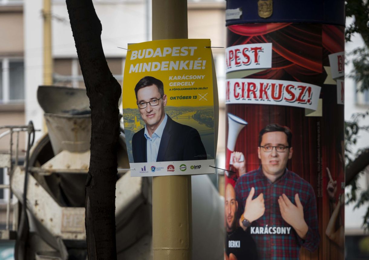Sunyi trükközés megy a kampányban a plakátpiacon is 