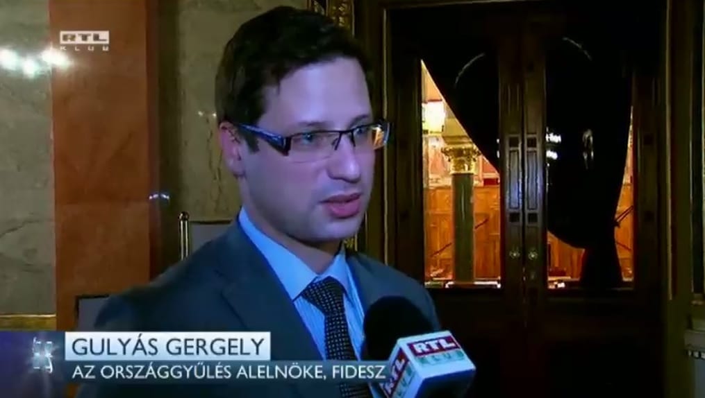 Gulyás Gergely: Nincsenek is olyan sokan a tüntetők