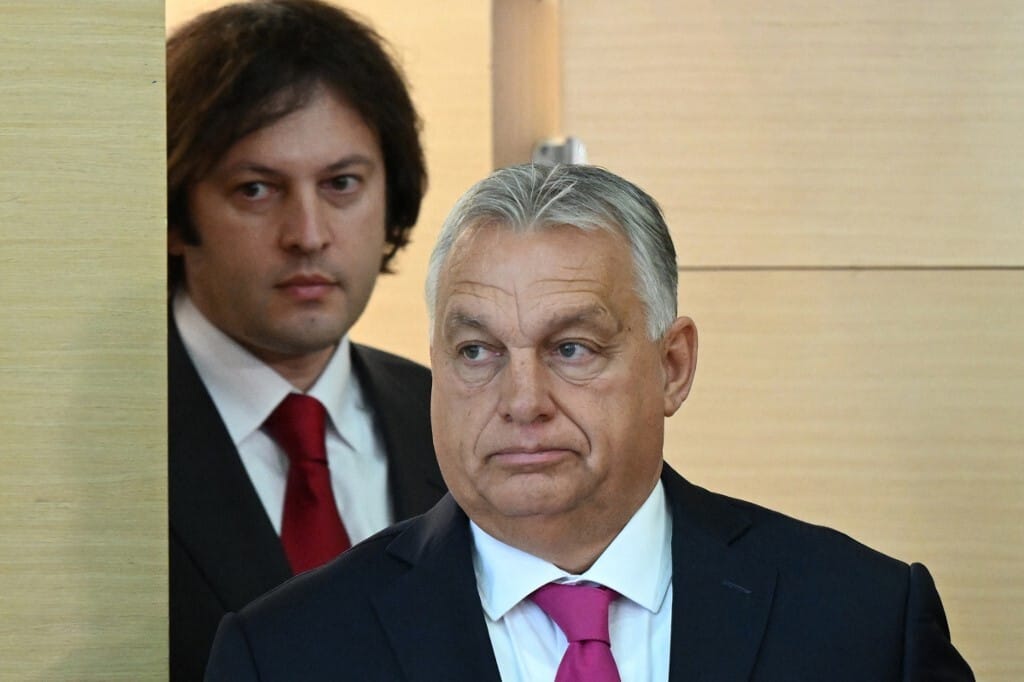 Spiegel: Akiknek számít a demokrácia, be kell látniuk: Európa olyan ellenségeivel, mint Orbán, lehetetlen az együttműködés