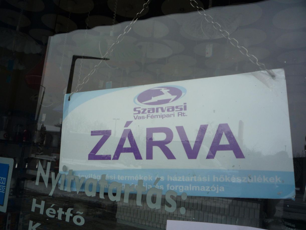 Elfogyott a szarvasi kávéfőzőgyár volt munkásainak türelme, fél éve hiába várnak a pénzükre