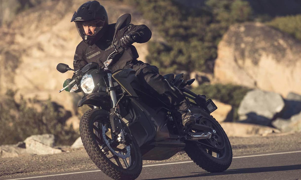 Új rekord: 1113 kilométer egy nap alatt egy elektromos motorral