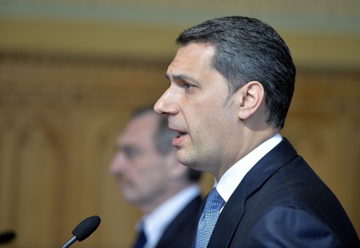 Elkenődött az ellenzék, miután a kormány összeveszett saját magával