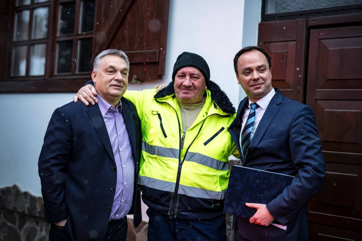 Orbán Viktor megalázza a Fidesz jelöltjét, majd megörvendezteti népét – videó