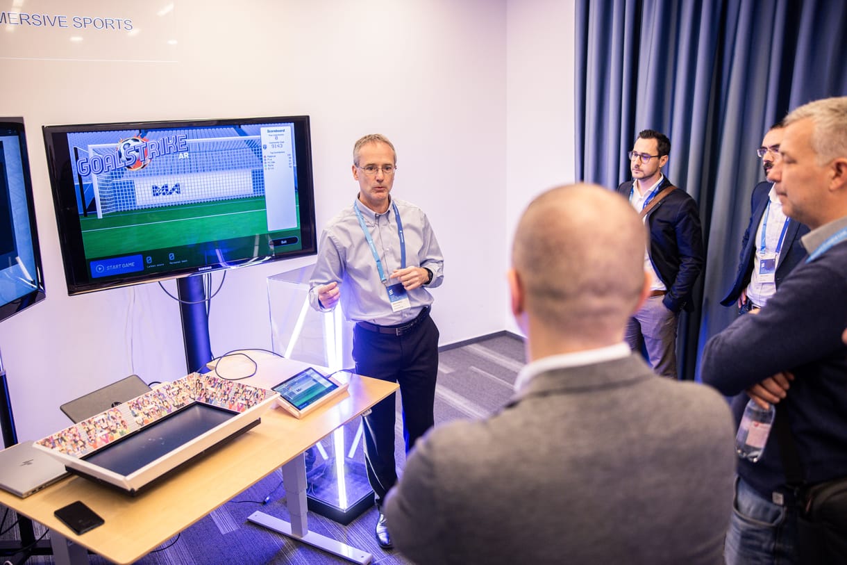 Szünetben meg lehet verni az ellenfél szurkolóit, ha bevonul az 5G a stadionokba