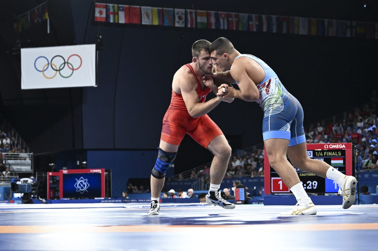 Elődöntőbe jutott a férfi vízilabdacsapat, Losonczi bronzmeccsre készül, Vadnai negyedik lett – élőben az olimpia szerdai napjának legfontosabb eseményei