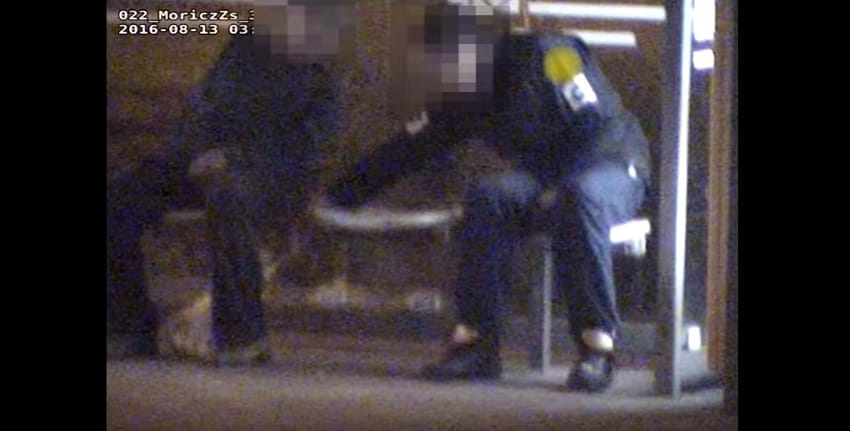 Buszmegállóban alvó utast akartak kirabolni a Móriczon - videó