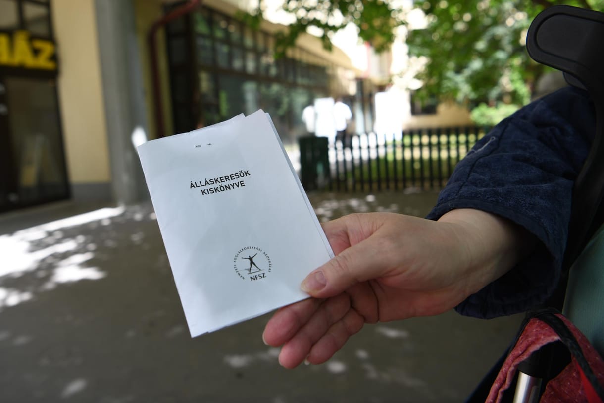 Csak a férfimunkanélküliség csökkent, de az eléggé