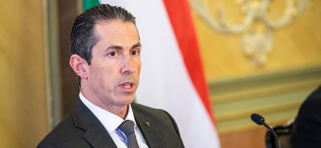 Leváltották a Magyar Posta vezérigazgatóját
