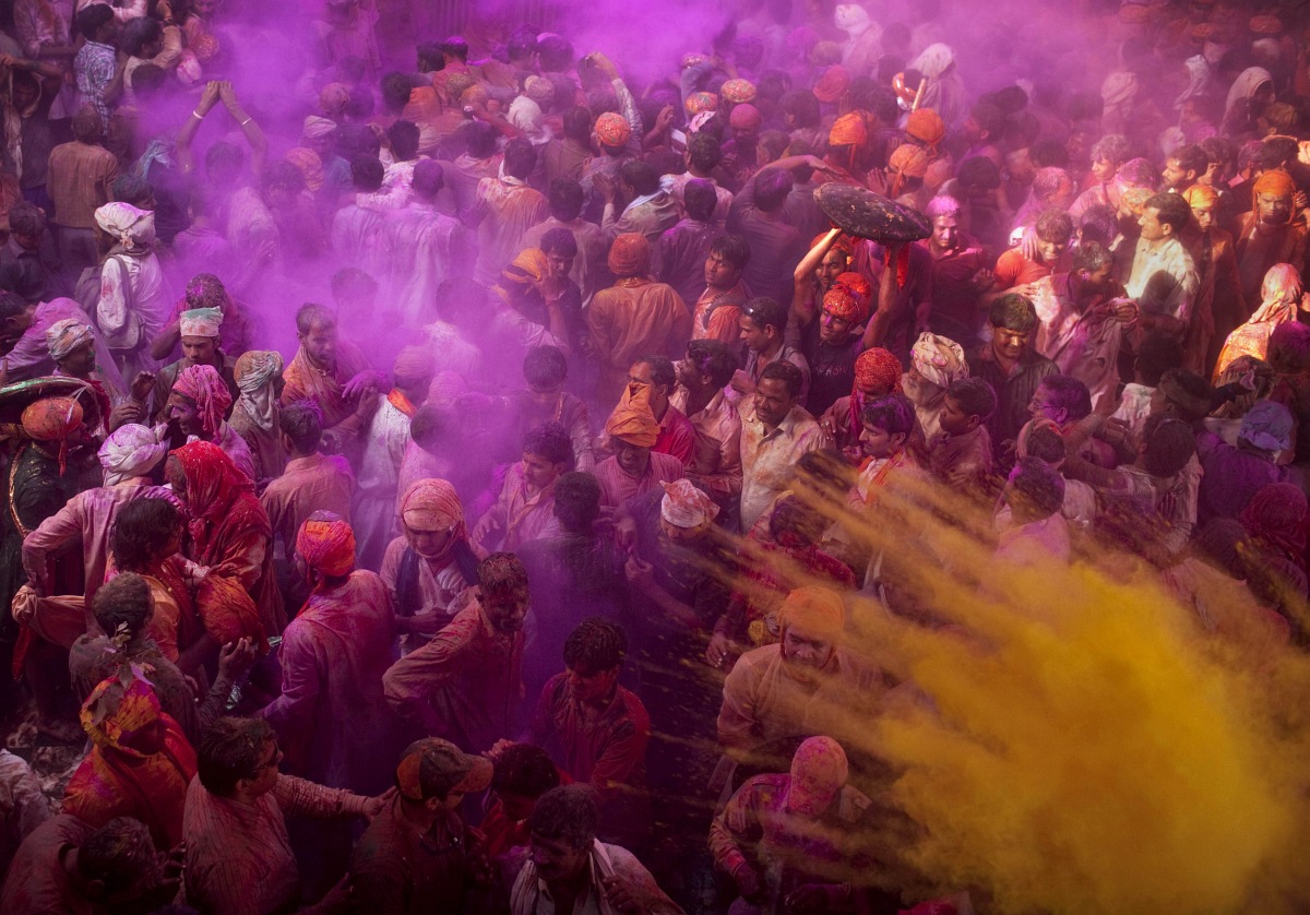 Holi: a lilára festett tavaszünnep - Nagyítás-fotógaléria