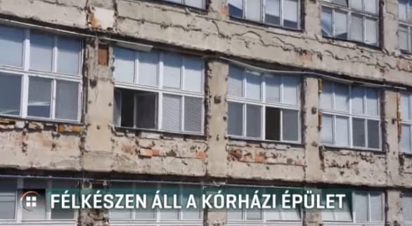 Rémisztően néz ki a félbehagyott Kútvölgyi Klinika külseje, miközben bent folyik az ellátás
