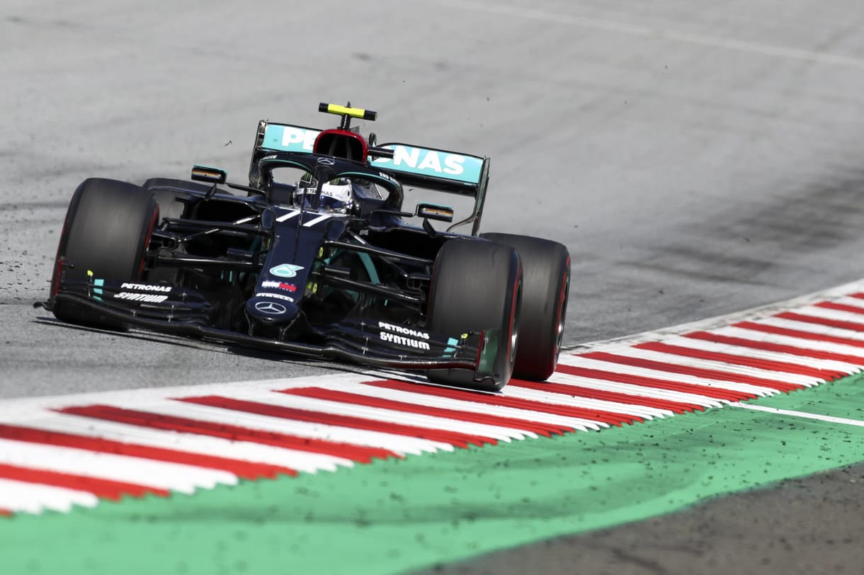 A Magyar Nagydíj előtti koronavírus-teszteléséről posztolt Bottas