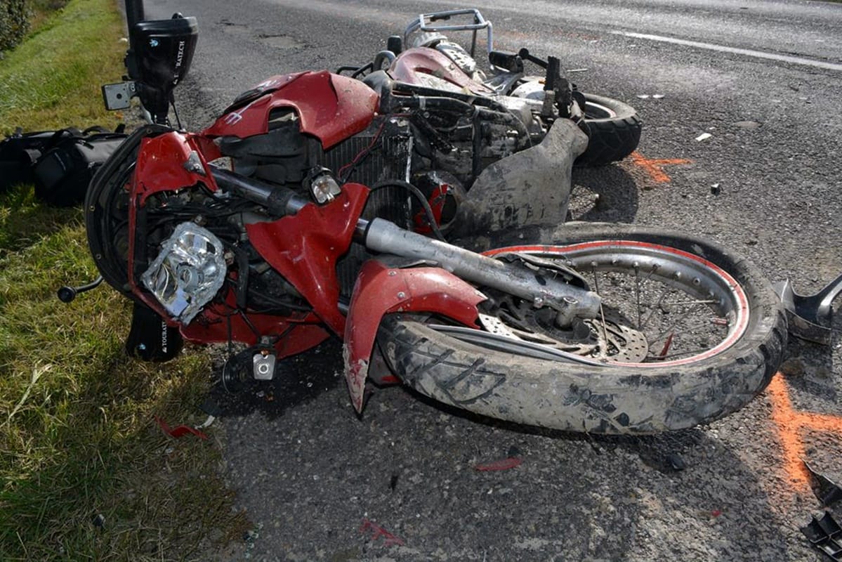 Vádat emeltek az autós ellen, aki ittasan vezetve két motoros halálát okozta Dusnoknál