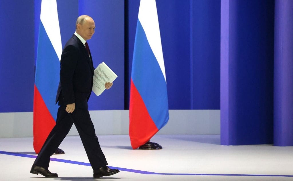 Wall Street Journal: Amíg Putyin folytatni akarja a háborút, bármiféle béke csak illúzió