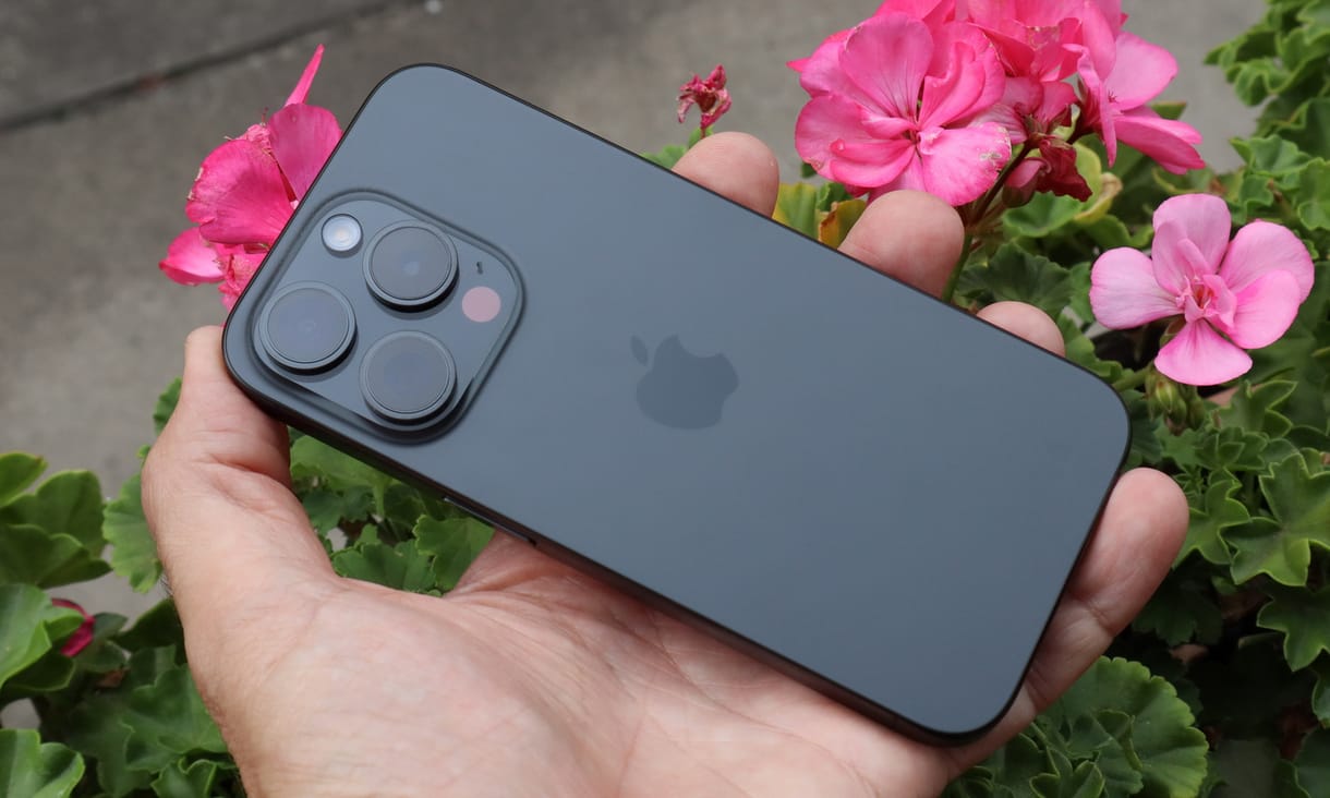 Lehet, hogy elkapkodta a frissítés kiadását az Apple, túl korán lélegeztek fel az iPhone-osok