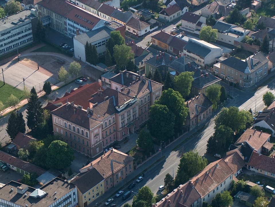 Mégis a helyén maradhat a zalaegerszegi Zrínyi Miklós Gimnázium igazgatója
