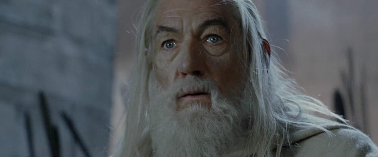 Van egy jó hírünk, ha látni akarja, ahogy Ian McKellen élőben játssza el Gandalfot