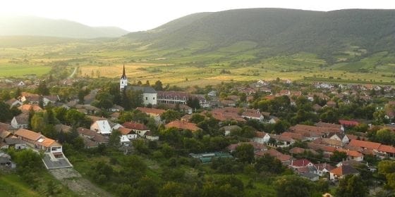 Bor, Mámor… Bénye