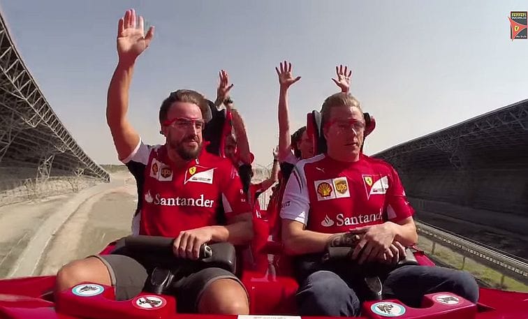 Räikkönen még a világ legdurvább hullámvasútján is majd elalszik – videó