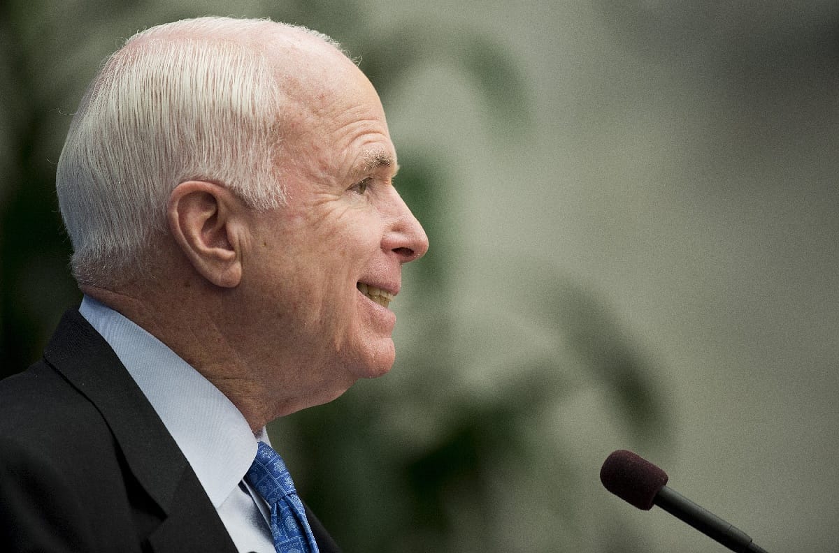 Megvan John McCain utódja az amerikai szenátusban
