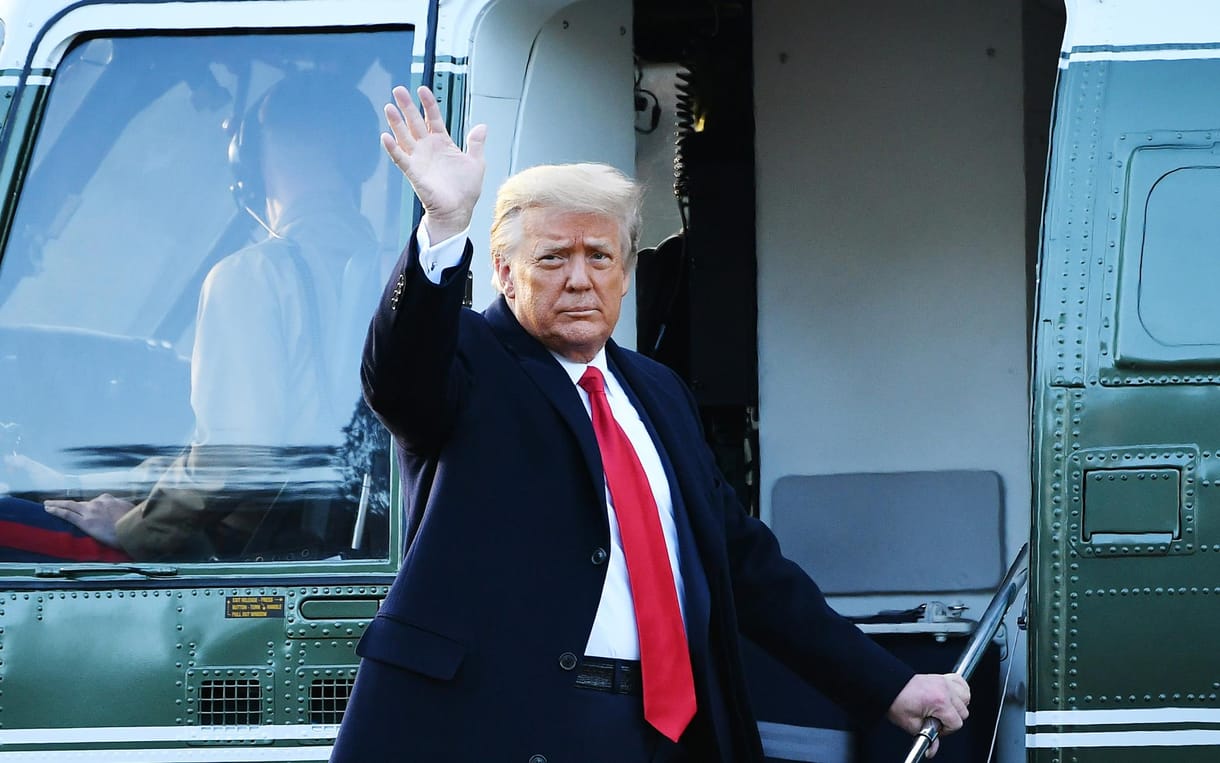 Elhagyta a Fehér Házat Donald Trump