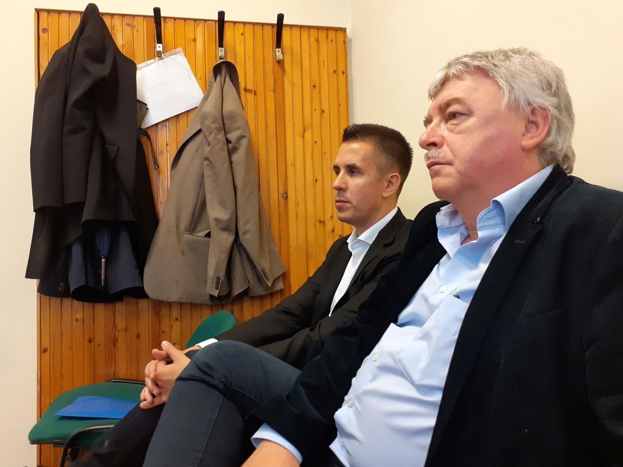 A Czeglédy nélküli Czeglédy-per vádlottjainak fele egyezséget kötne