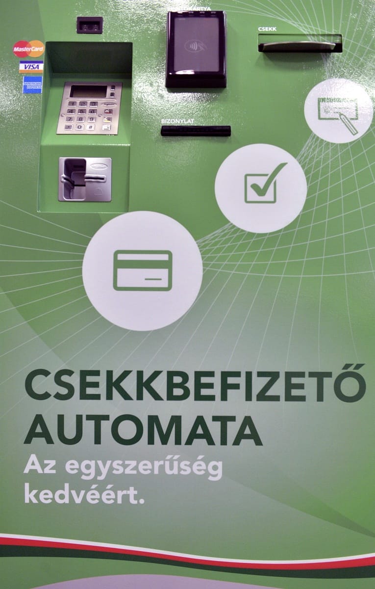 Már telepítik a csekkbefizető automatákat az országban