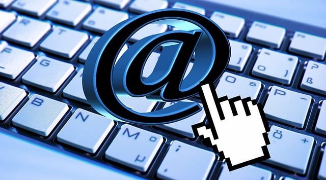 Az USA ausztrál nagykövetsége tévesen kiküldött egy e-mailt, aztán nem győzött bocsánatot kérni
