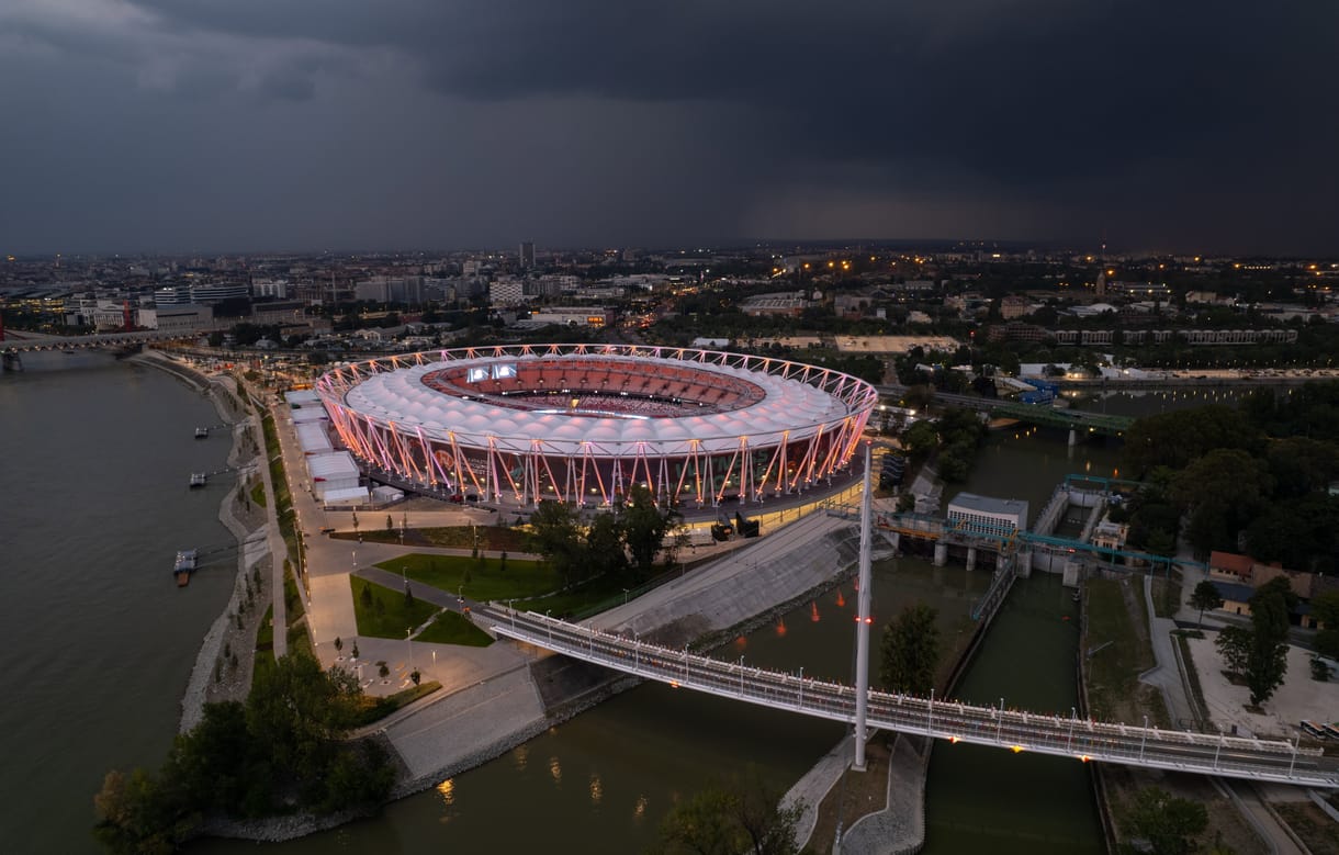SS-tetkós biztonsági őrt fotóztak az atlétikai vébén, kirúgták rögtön