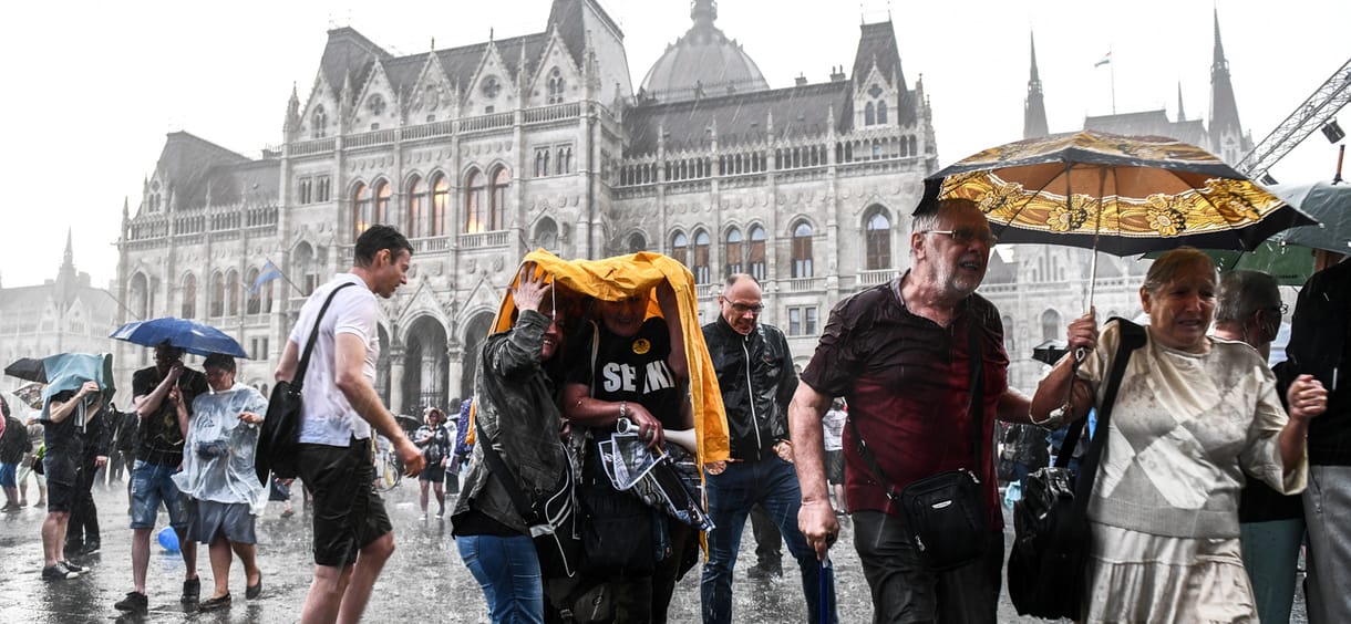 Orbán Viktor célja, hogy a rendszeren belül tartsa a rendszer ellenfeleit