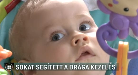Nagyon szépen fejlődik a szárligeti kisfiú, akiért összefogott az ország