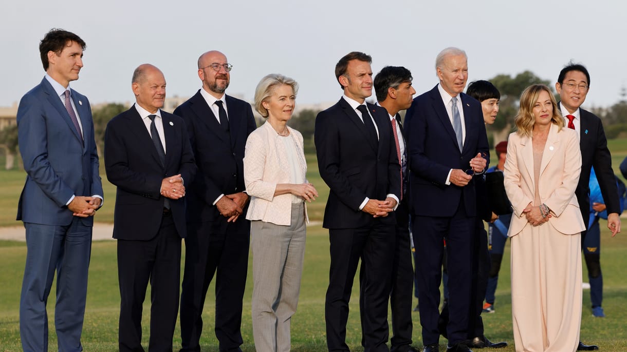 G7-csúcs: Ukrajna 50 milliárd dolláros segítséget kapna a befagyasztott orosz vagyonból