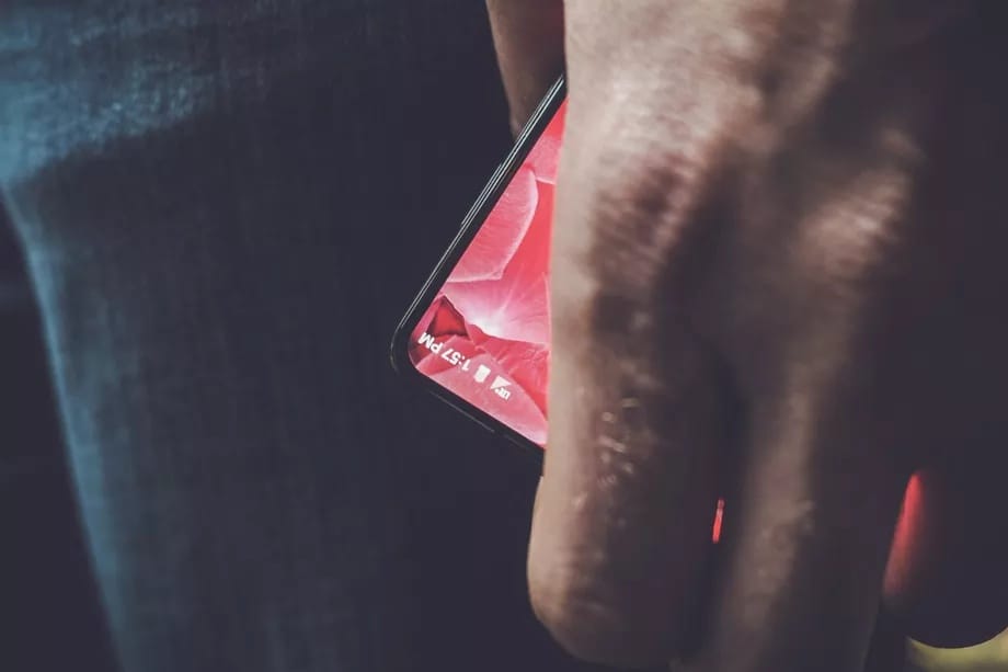 Készüljön, holnap visszatér az Android atyja, egy teljesen új mobilgyártóval
