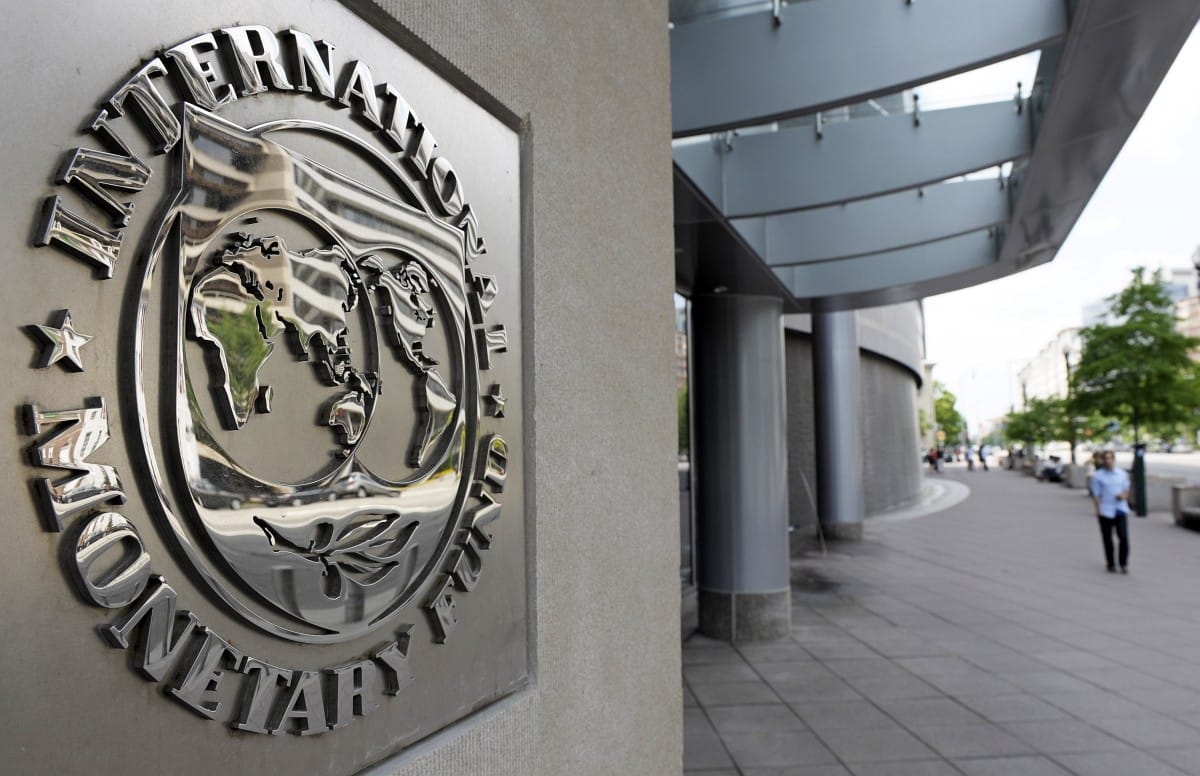 Kína segítene az IMF-nek