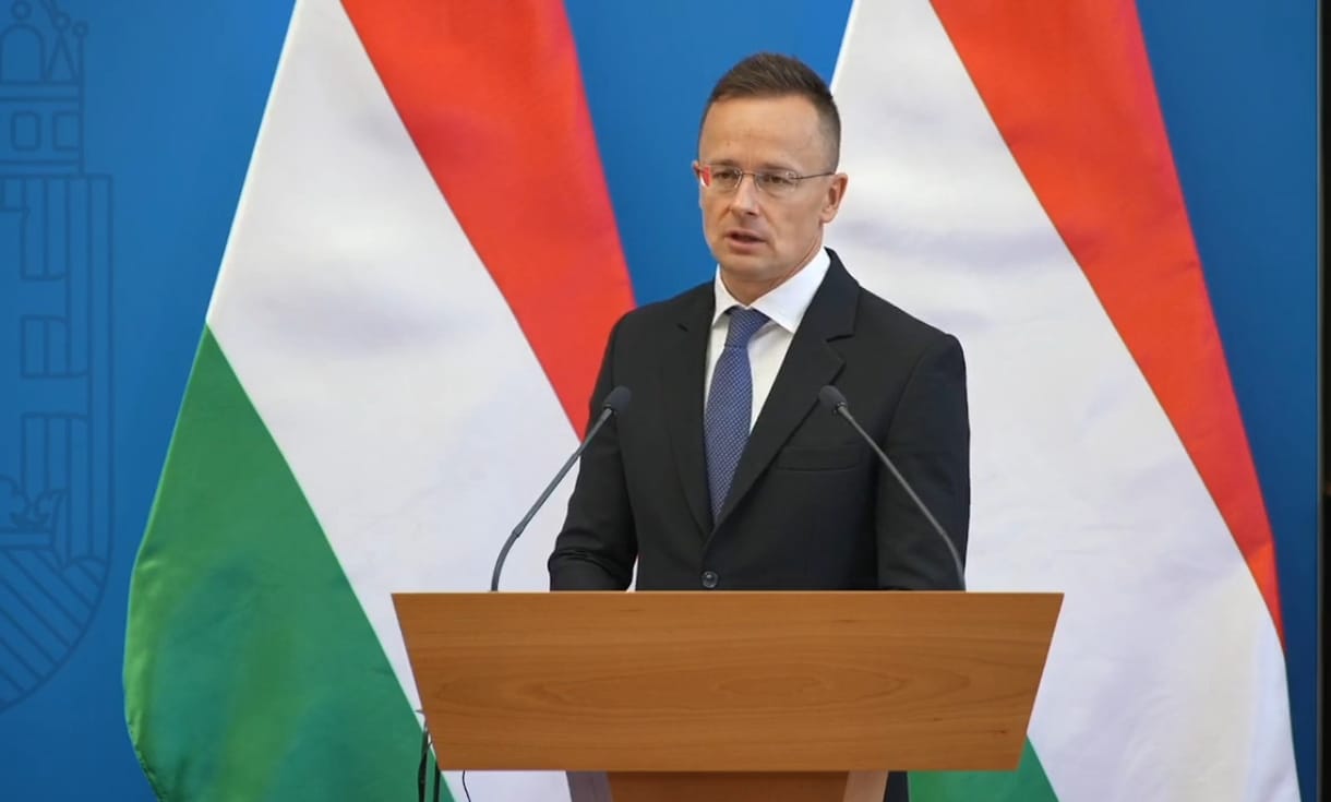Szijjártó: Magyarország segít a lengyeleknek, a Barátság vezeték leállása nem fenyegeti az energiabiztonságunkat
