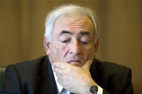 Őrizetbe vették az IMF vezérét