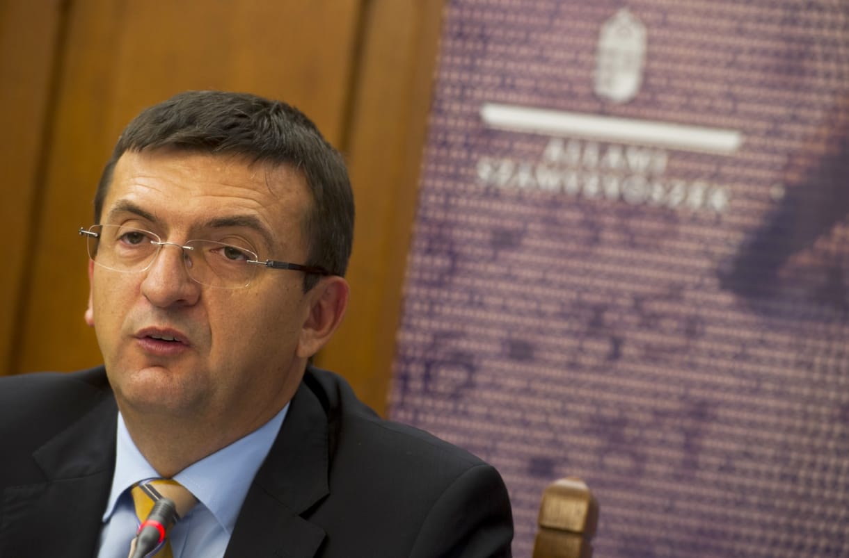 Belelendült az ÁSZ: négy másik pártot is megbírságolt a Jobbik után