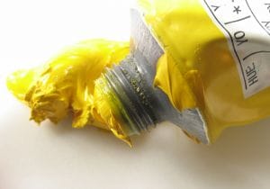 Üzletláncot hoz létre egy festékes cég