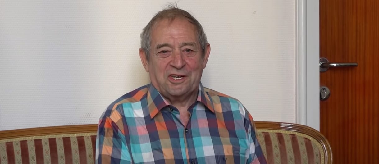 Izzadságszagú kampánydallal jelentkezett az ellenzék, ezzel akar „falakat dönteni”