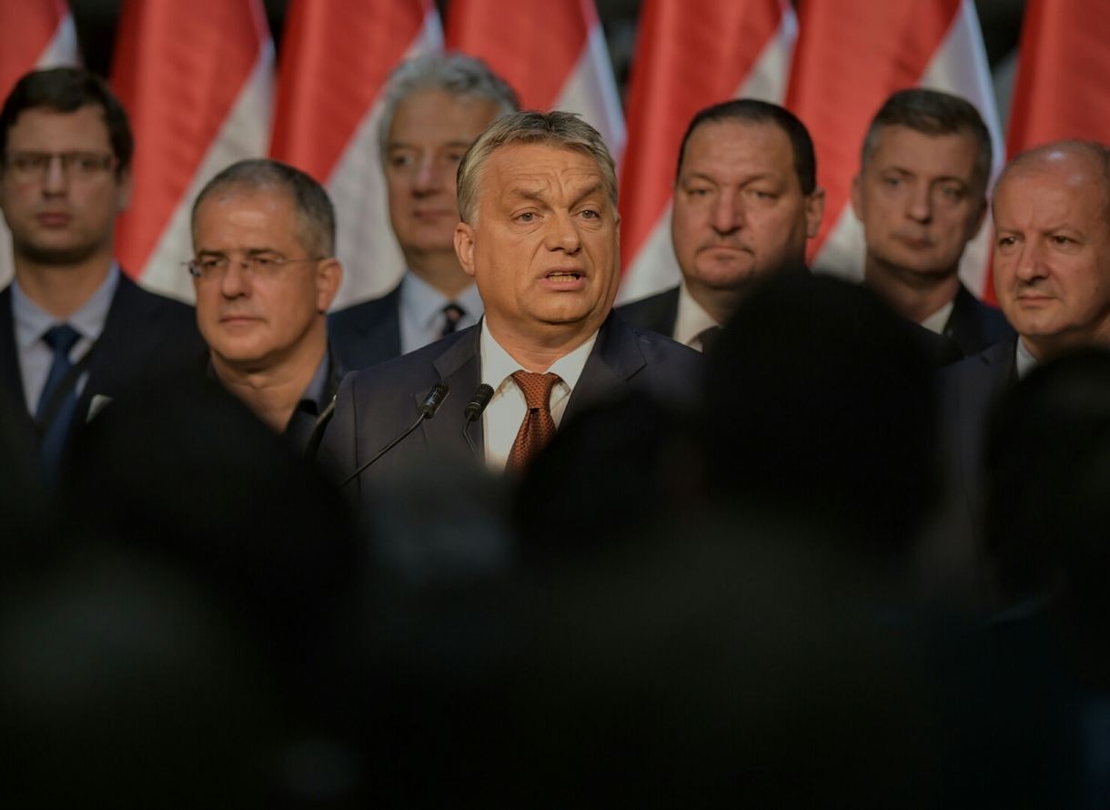 Fidesz: Az sértené a sajtószabadságot, ha beleszólnánk egy médiapiaci döntésbe