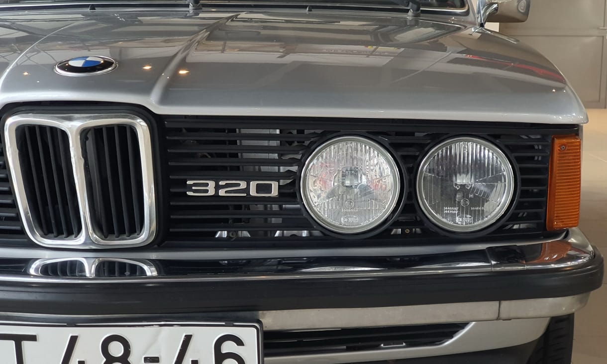 Ritka BMW-t találtunk az Alföldön, íme a nyitható tetejű régi Baur 3-as