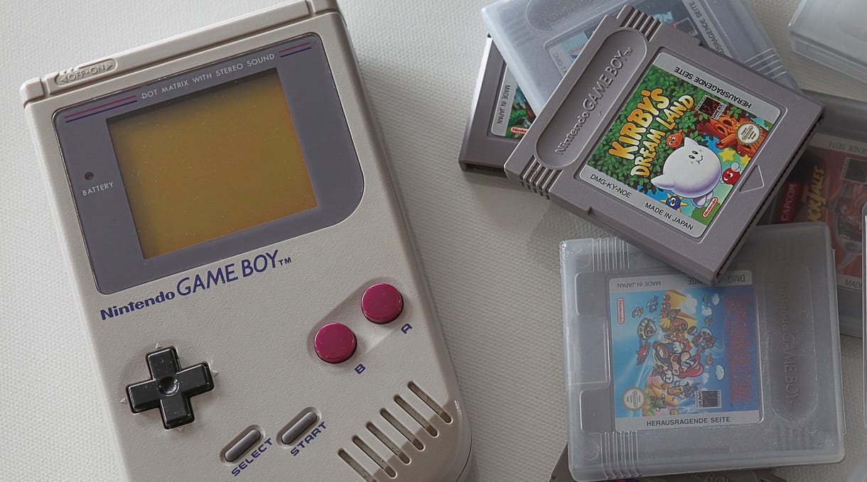 Új Game Boyt küldött egy 95 éves nagymamának a Nintendo, mert az övé elromlott