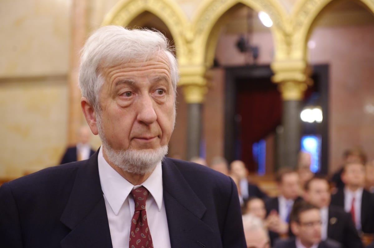 Balhé, botrány, beszólás – Kossuth tér anno