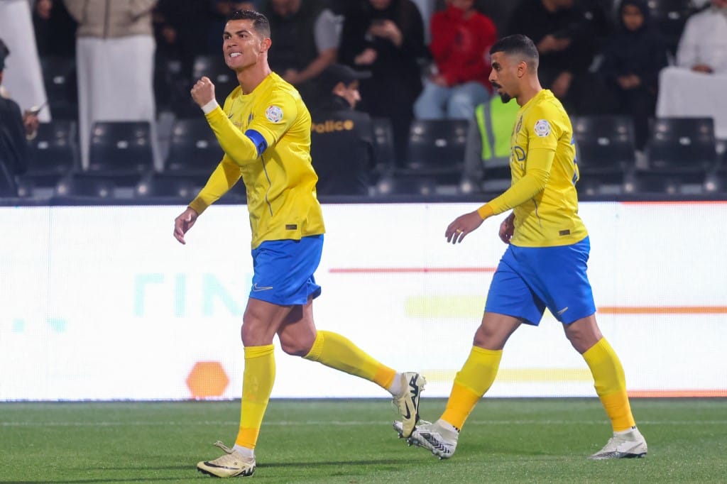 Nehezen félreérthető mozdulatot tett C. Ronaldo Messi nevének hallatán