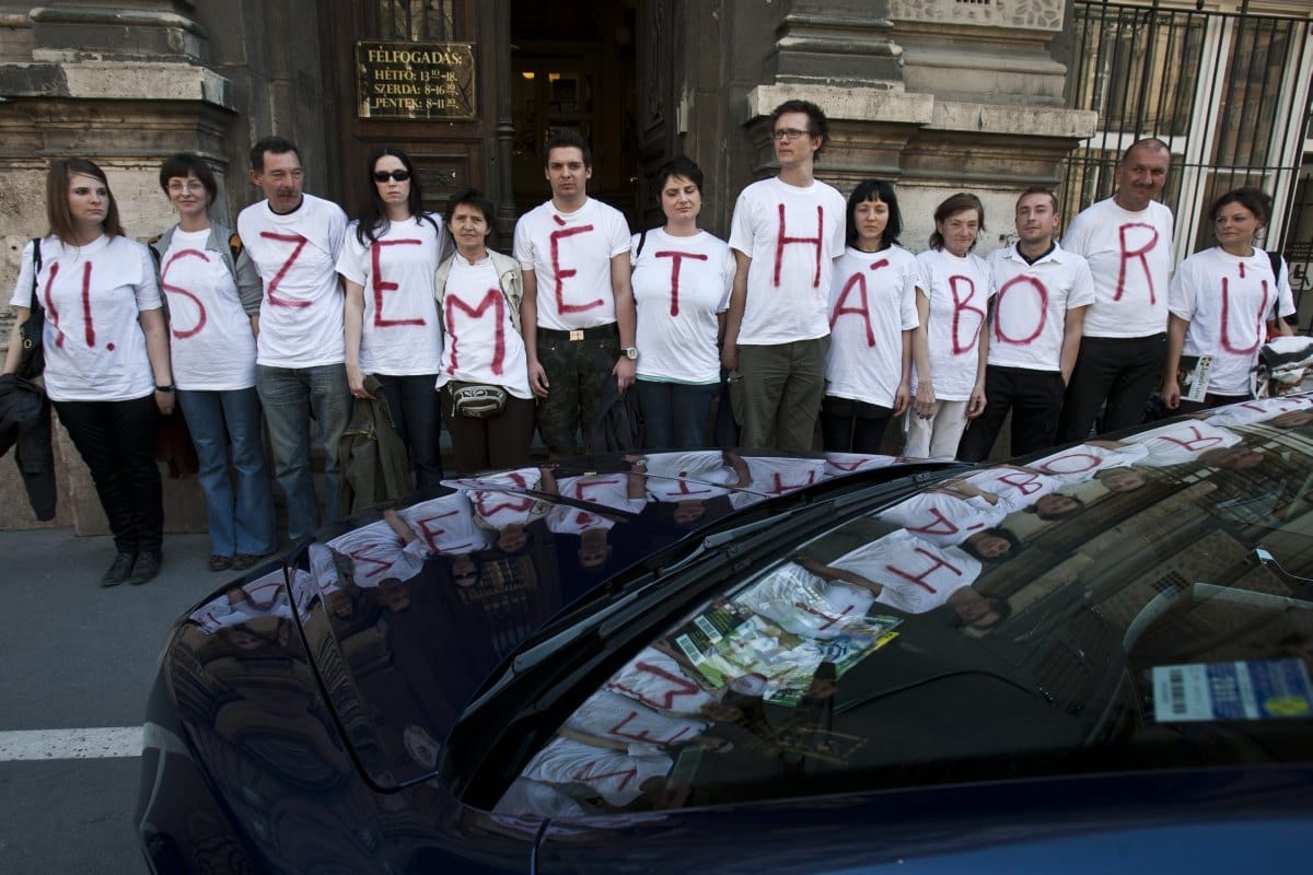 Újabb szakaszába lépett a józsefvárosi szemétháború