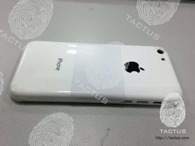 Így néz majd ki az olcsó iPhone?